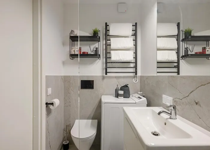 アパート Newly Renovated 1-bedroom In The Heart Of タリン